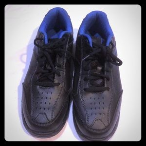 BRUNSWICK FLYER BLACK/BLUE BOWLING SHOES SIZE 10.5